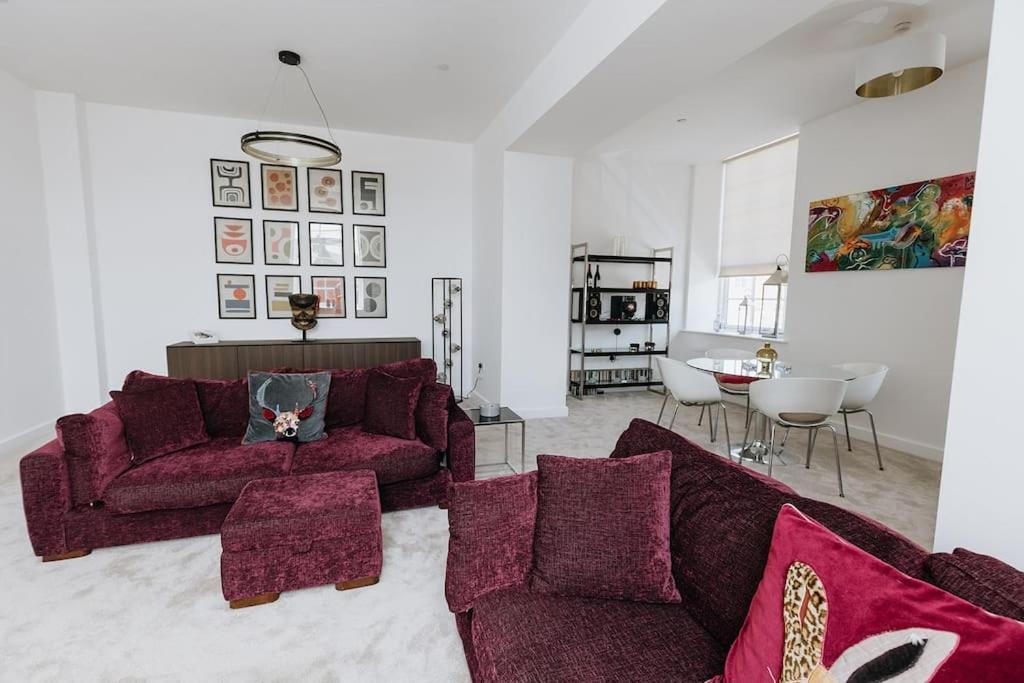 Bobbin Row - Grade 2 Listed Property With A Beautiful Design With Access To Leeds Leeds  Extérieur photo