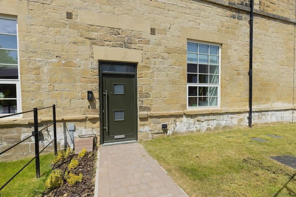 Bobbin Row - Grade 2 Listed Property With A Beautiful Design With Access To Leeds Leeds  Extérieur photo