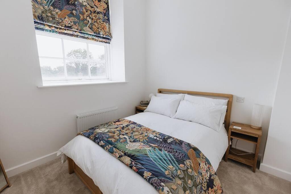 Bobbin Row - Grade 2 Listed Property With A Beautiful Design With Access To Leeds Leeds  Extérieur photo